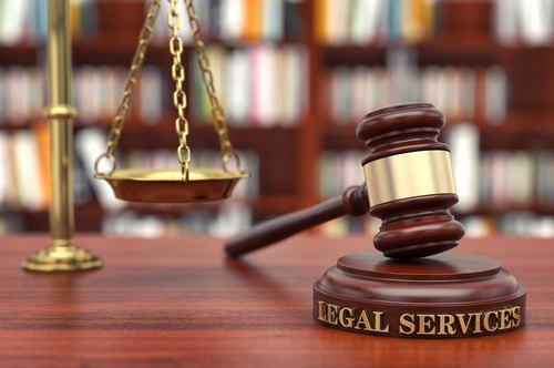 Know the duties that has to performed by a criminal lawyer