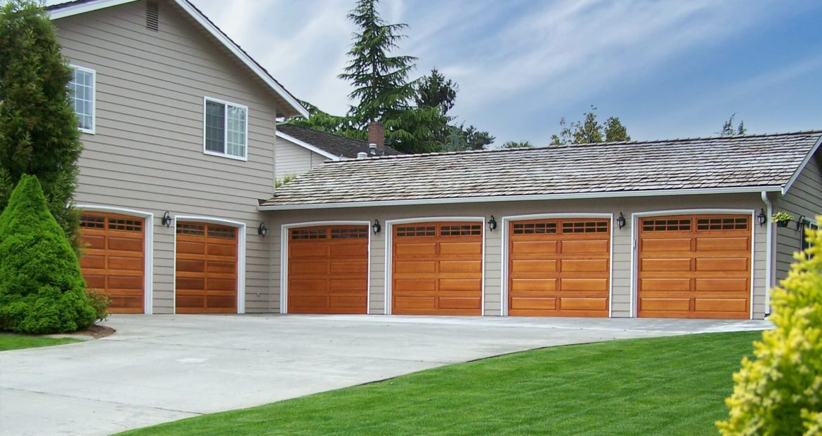 Factors to take into account when buying new garage door
