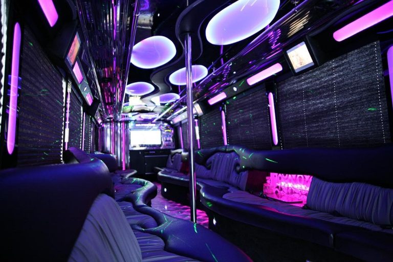 Things to Know When Booking a Party Bus